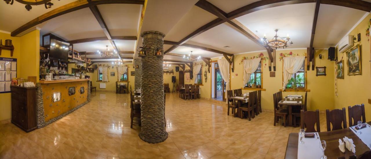 Stara Vezha Hotel Boryspiľ Exteriér fotografie