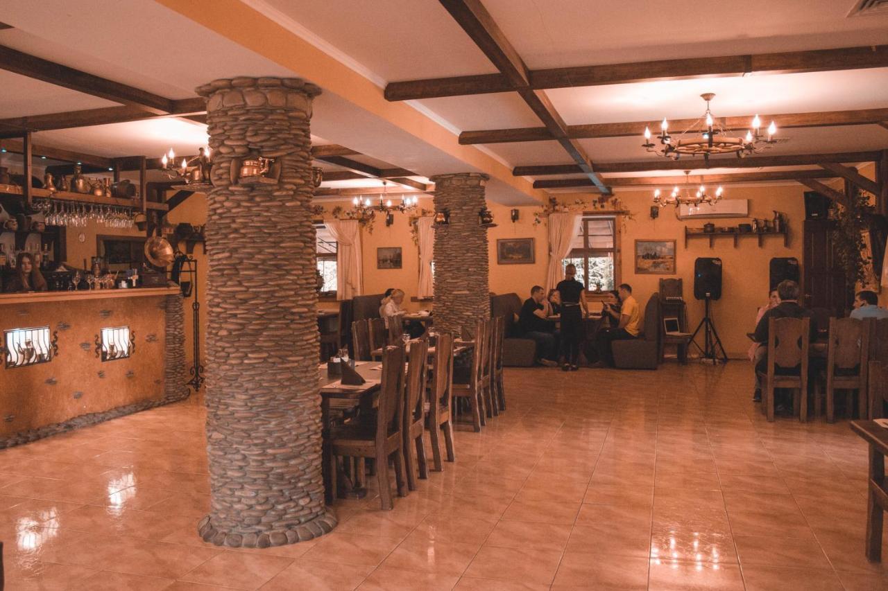 Stara Vezha Hotel Boryspiľ Exteriér fotografie
