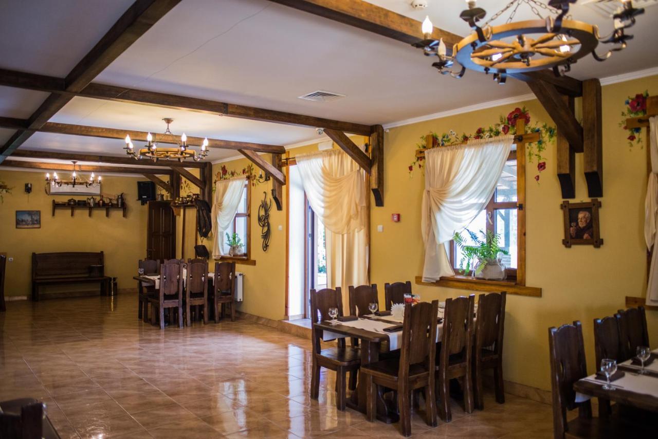 Stara Vezha Hotel Boryspiľ Exteriér fotografie
