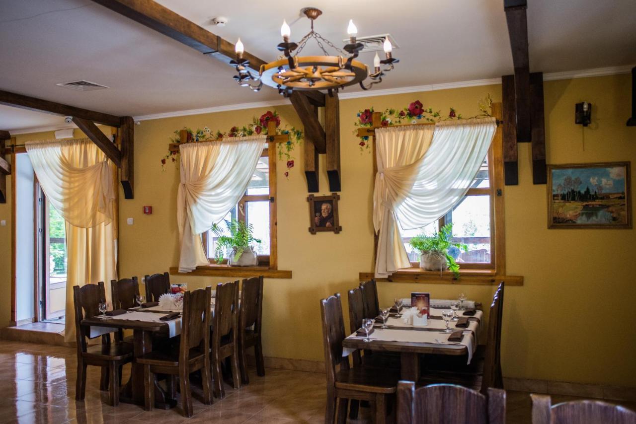 Stara Vezha Hotel Boryspiľ Exteriér fotografie