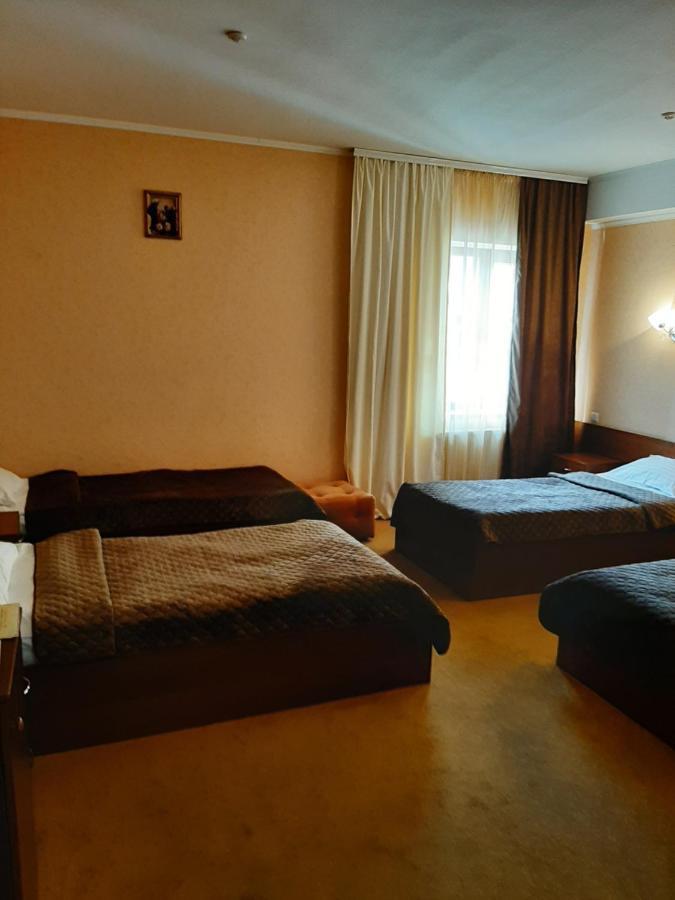 Stara Vezha Hotel Boryspiľ Exteriér fotografie